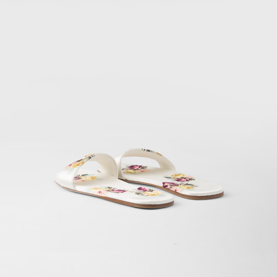 Printed satin slides