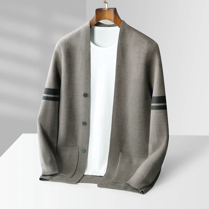 KENT DEVOÎR PREMIUM VIRGIN WOOL CARDIGAN